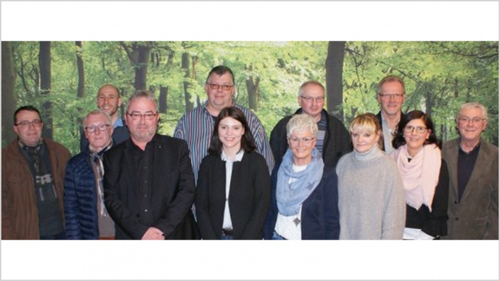(von links): Claus Behner, Herman-Josef Selbach, Rico Harzer, der neue Vorsitzende Thomas Weber, Oliver Becher, Sarah Bonn, Juliane Becher, Johannes Reifenrath, Petra Schmidt-Kipping, Albert Rödder, Martina Stangier und Wolfgang Klein.